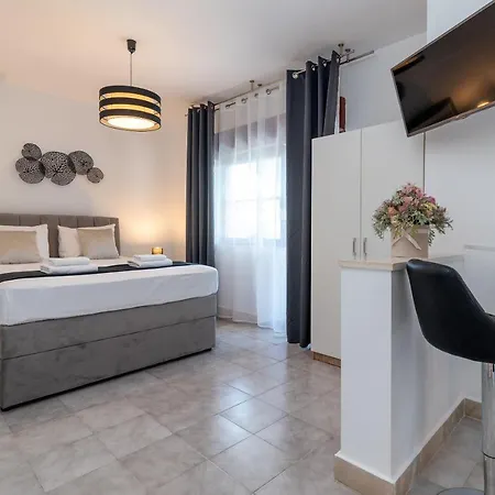 Bozan Apartment