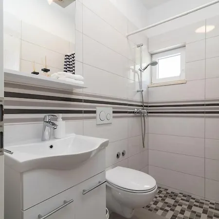 Bozan Apartment