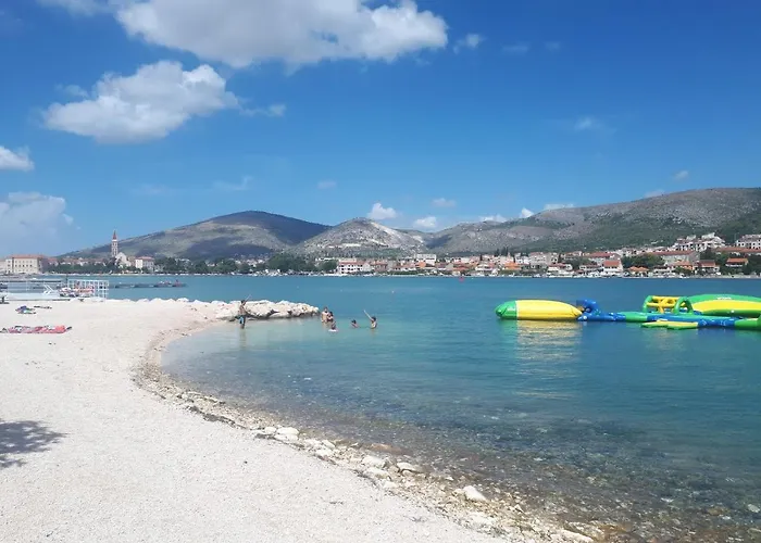 Bozan アパート *