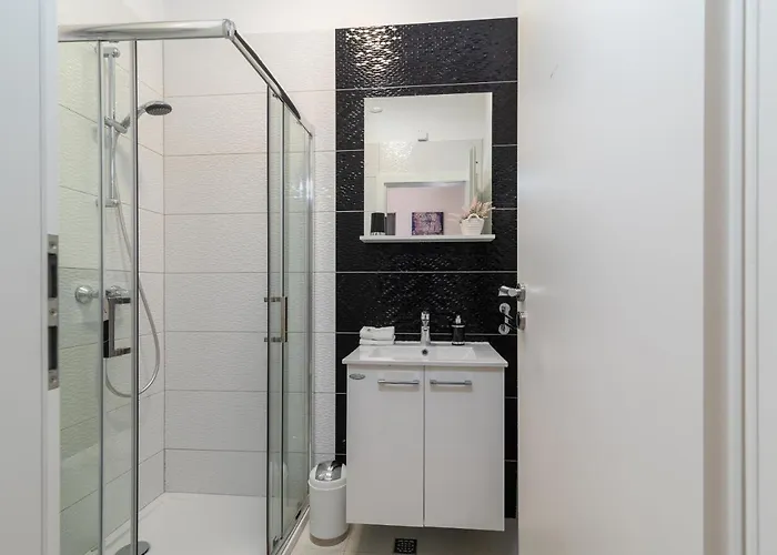 アパート Bozan トロギール